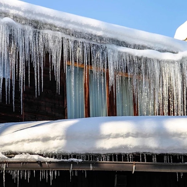 ice damn on roof